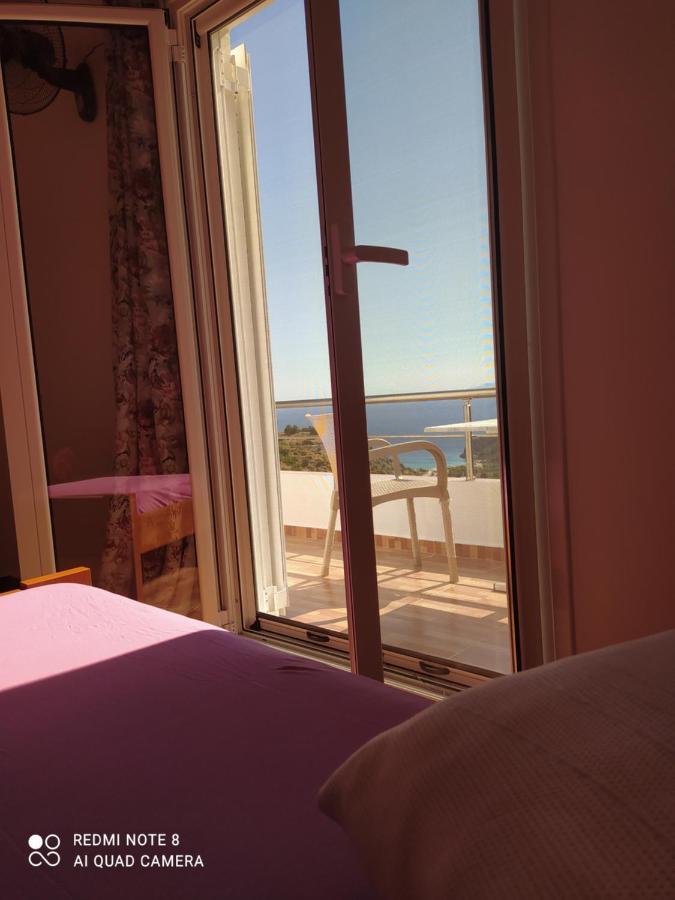 Tolis Rooms Himare Esterno foto
