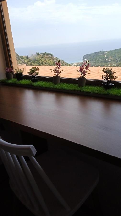 Tolis Rooms Himare Esterno foto