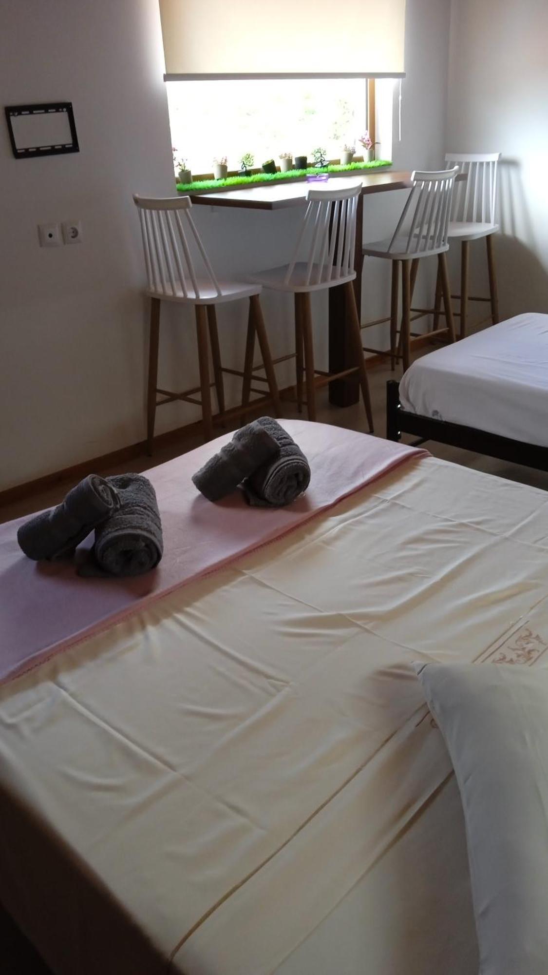 Tolis Rooms Himare Esterno foto