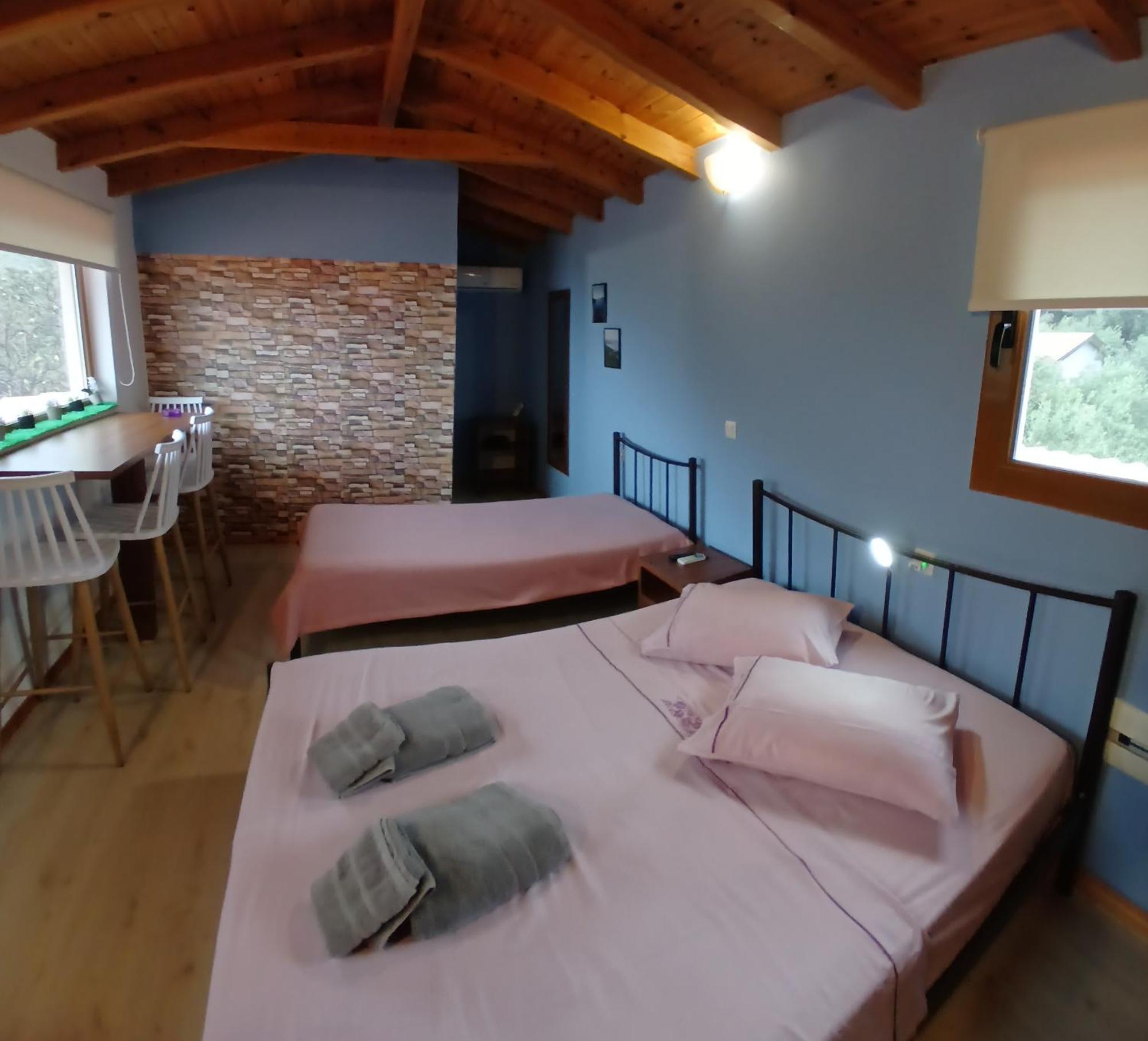 Tolis Rooms Himare Esterno foto