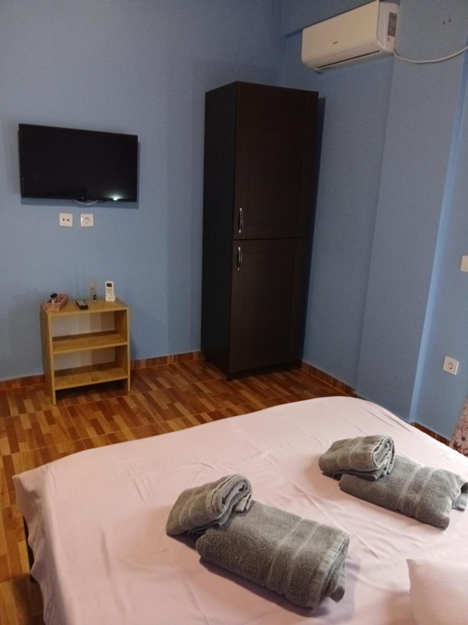 Tolis Rooms Himare Esterno foto