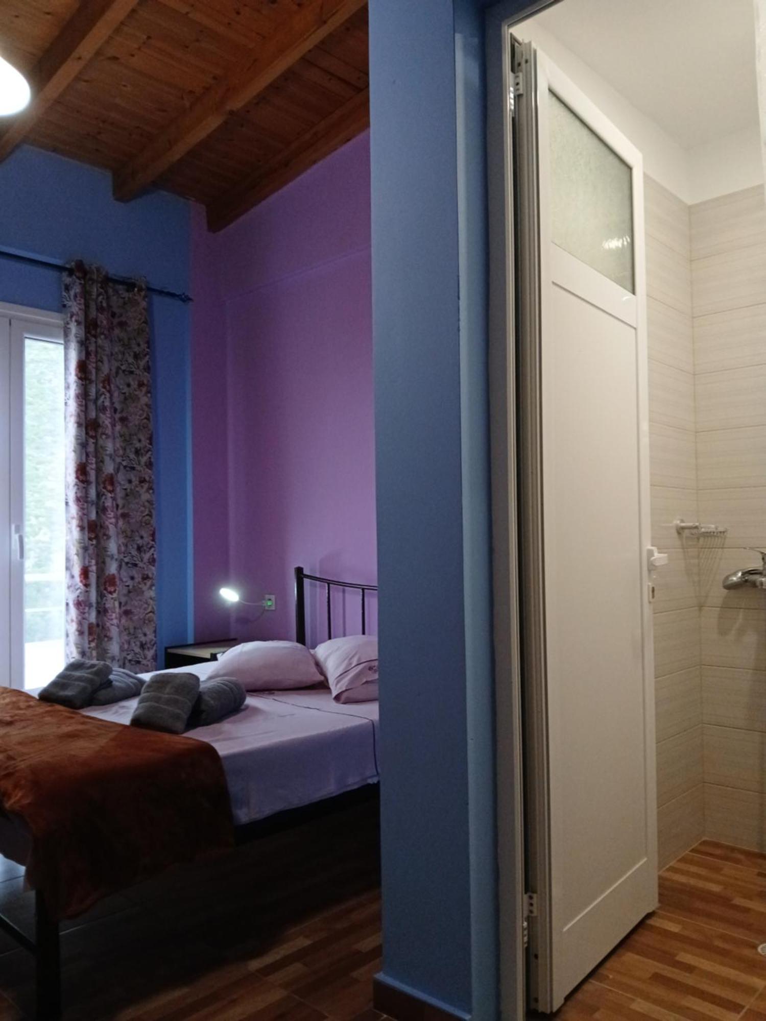 Tolis Rooms Himare Esterno foto